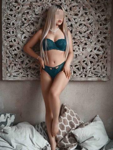 Анастасия Юная Серов